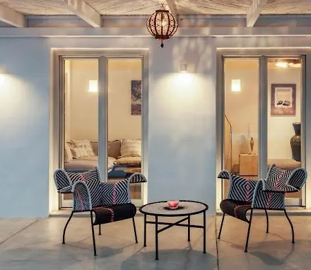 Adel Villa *